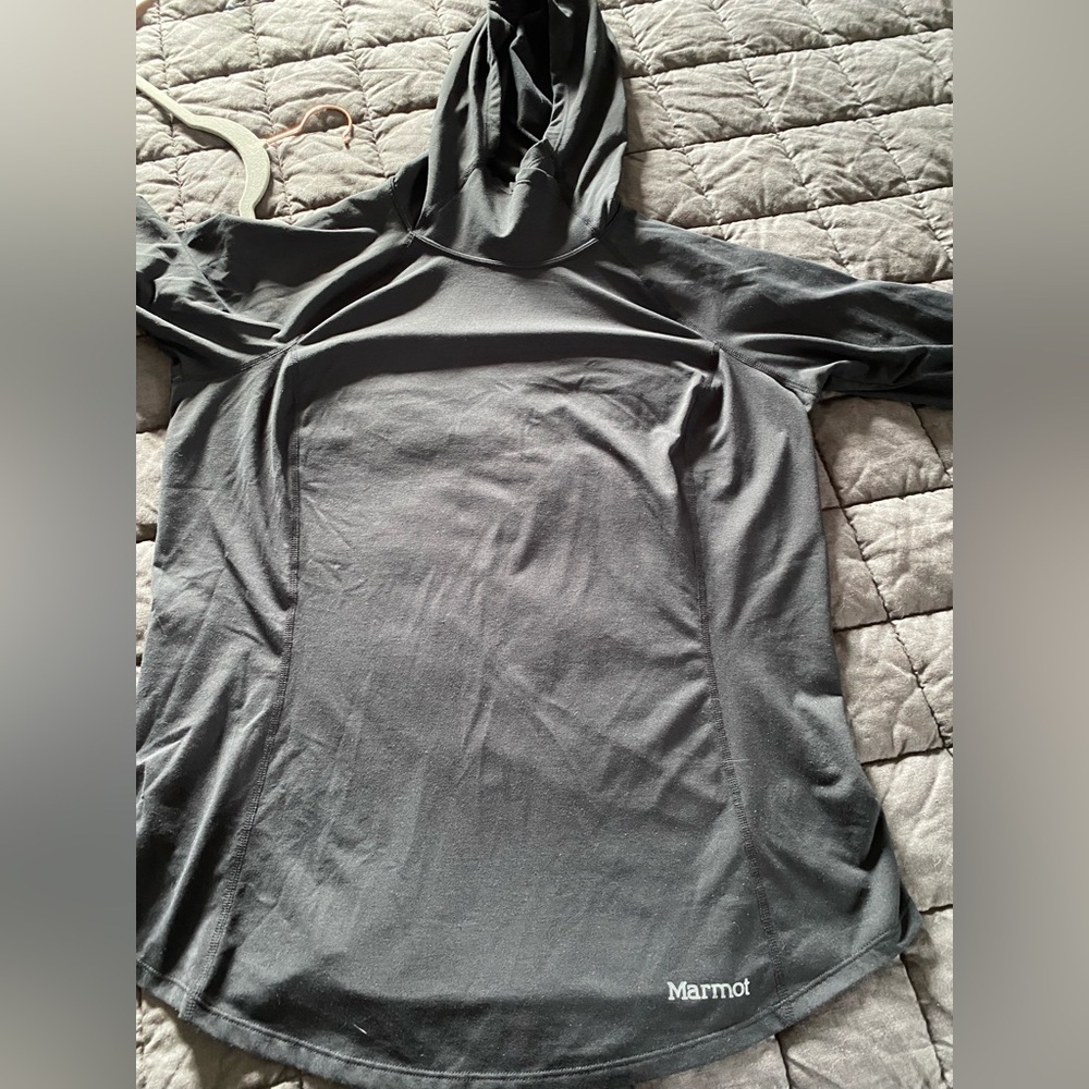 Marmot hoodie